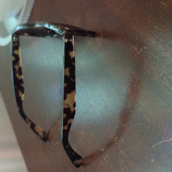 Foster Grant sunglasses - Picture 4 of 7